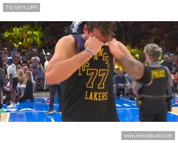 雷霆大胜湖人东契奇伤退